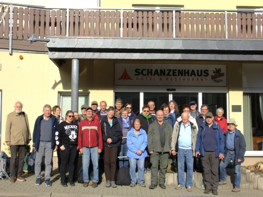 Min-Geo Vom Hotel ging es per Bus und zu Fuß durch die frühlingshafte Harzlandschaft